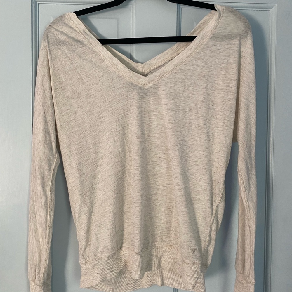 american eagle loungewear long sleeve beige shirt size S